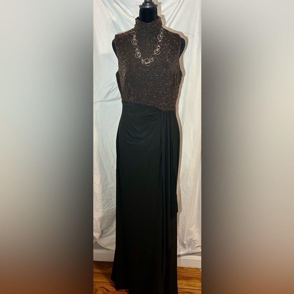 NWT Ralph Lauren size 8 formal dress
